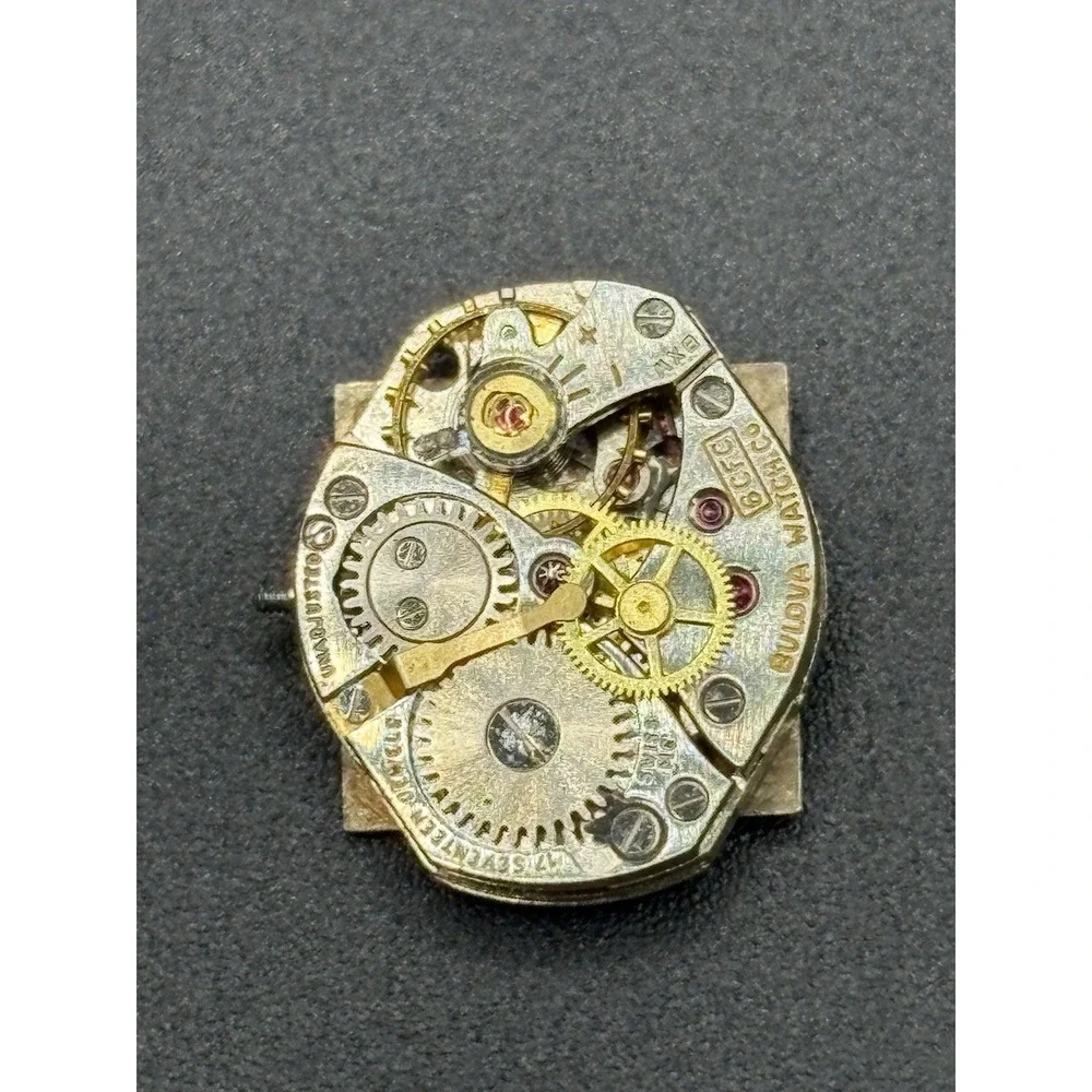 Bulova Ladies Watch Movement 6CFC Free Balance As-Is D15